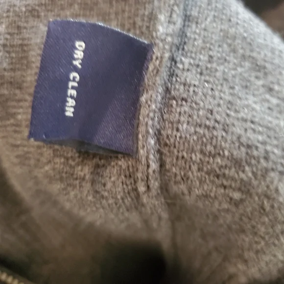 Roundtree & Yorke Zip Jacket - Picture 11 of 12